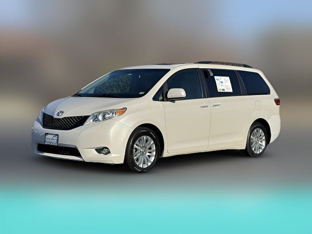 2015 Toyota Sienna XLE