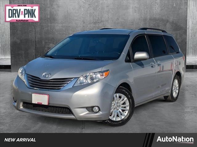 2015 Toyota Sienna XLE Premium