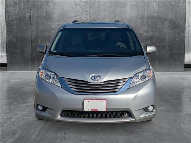 2015 Toyota Sienna XLE Premium