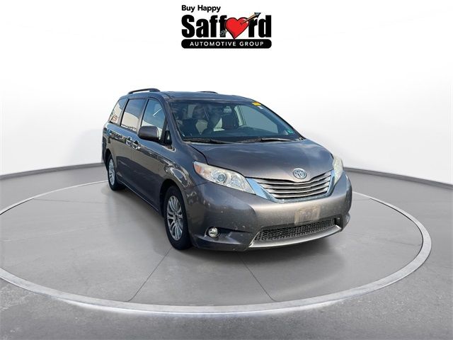 2015 Toyota Sienna XLE