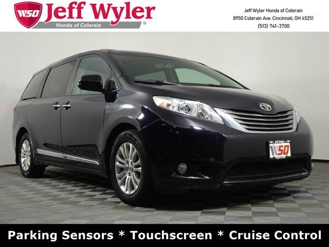 2015 Toyota Sienna XLE