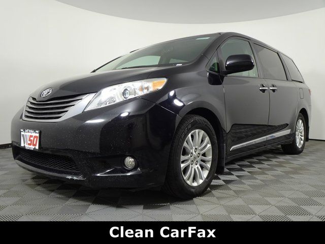 2015 Toyota Sienna XLE