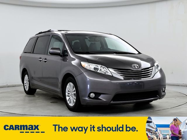 2015 Toyota Sienna XLE