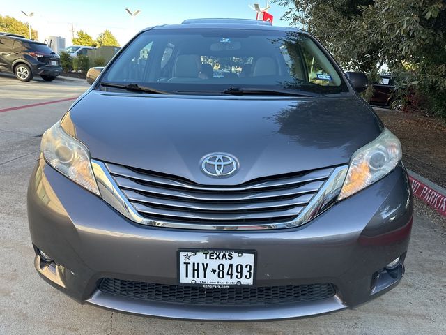 2015 Toyota Sienna XLE