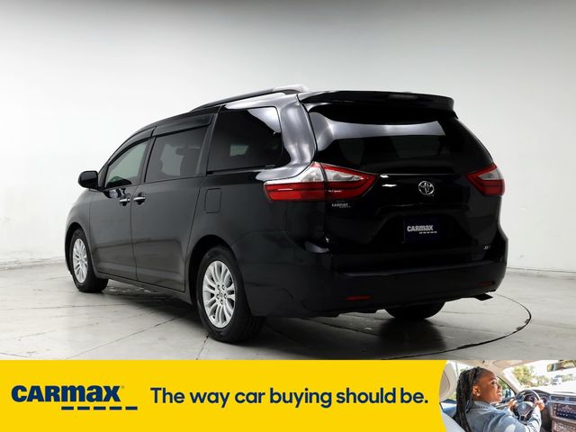 2015 Toyota Sienna XLE