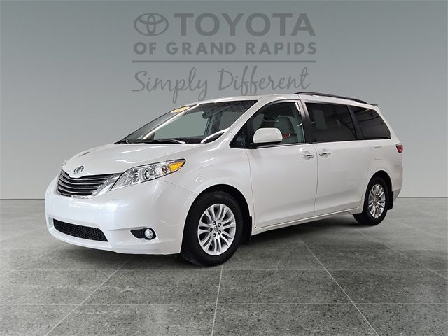 2015 Toyota Sienna 