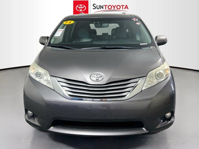 2015 Toyota Sienna XLE