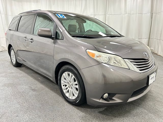 2015 Toyota Sienna XLE