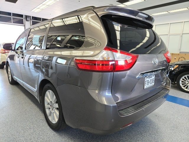 2015 Toyota Sienna XLE