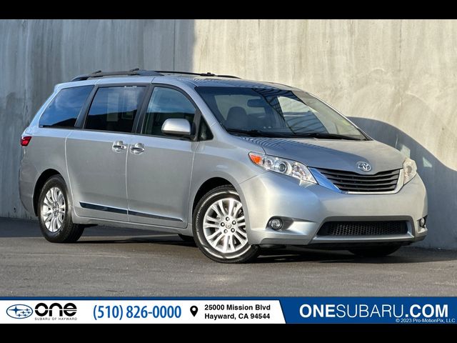 2015 Toyota Sienna XLE