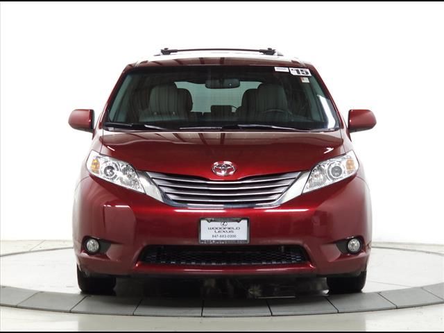 2015 Toyota Sienna XLE