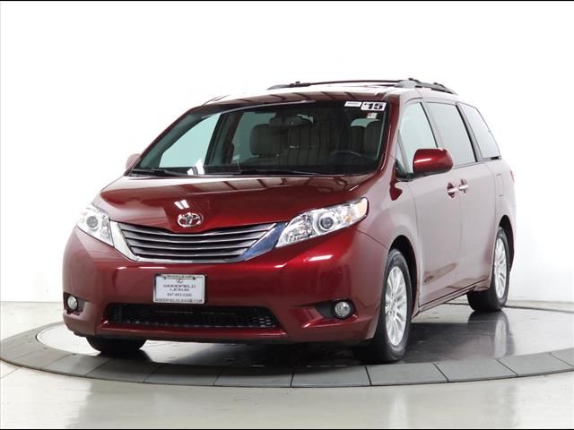 2015 Toyota Sienna XLE