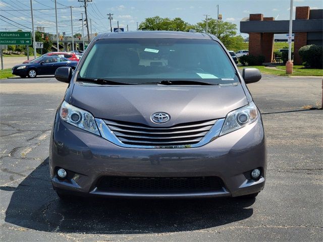 2015 Toyota Sienna XLE