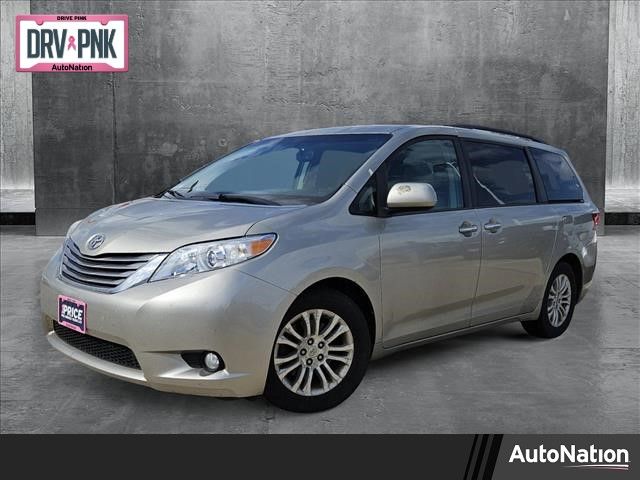 2015 Toyota Sienna XLE Premium