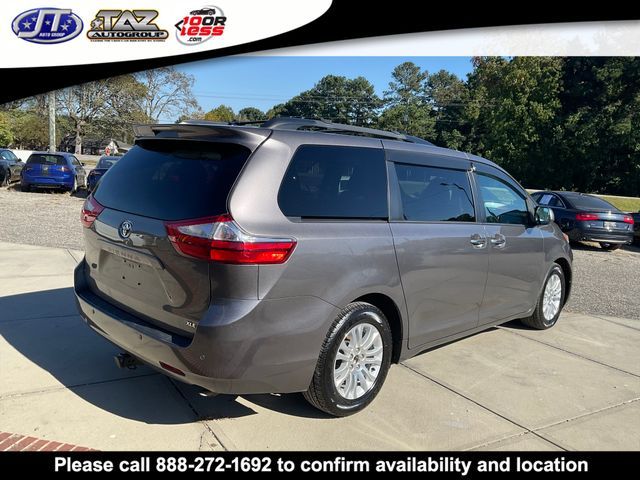 2015 Toyota Sienna XLE