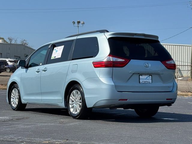 2015 Toyota Sienna XLE