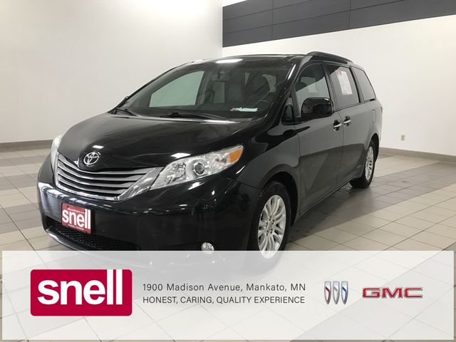 2015 Toyota Sienna XLE