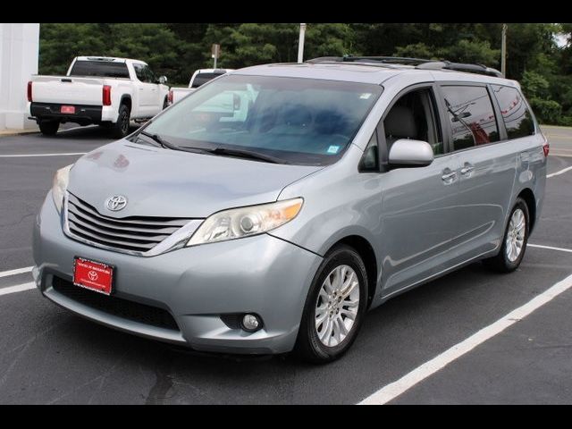 2015 Toyota Sienna 