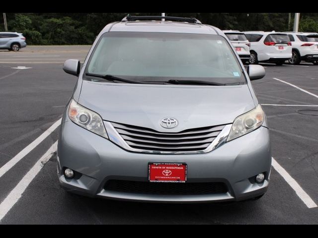 2015 Toyota Sienna 