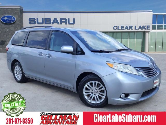 2015 Toyota Sienna XLE