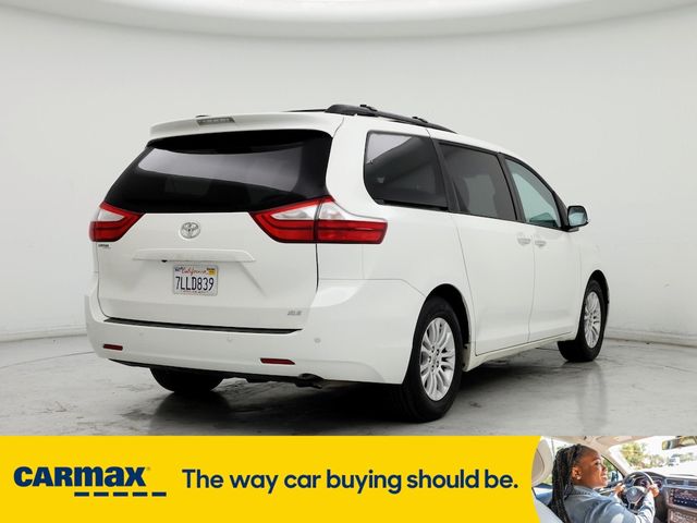 2015 Toyota Sienna XLE