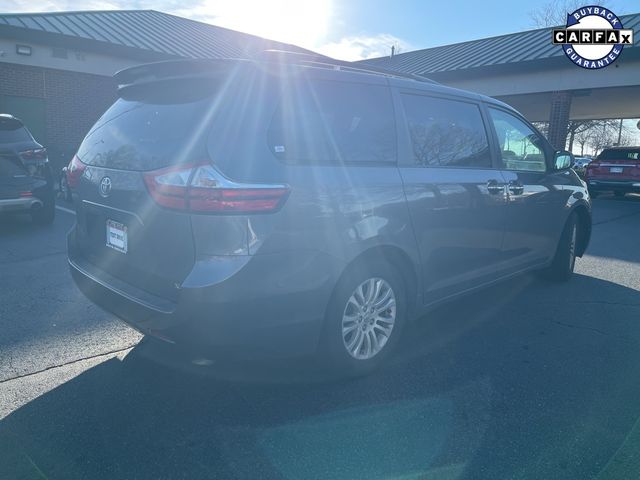 2015 Toyota Sienna XLE