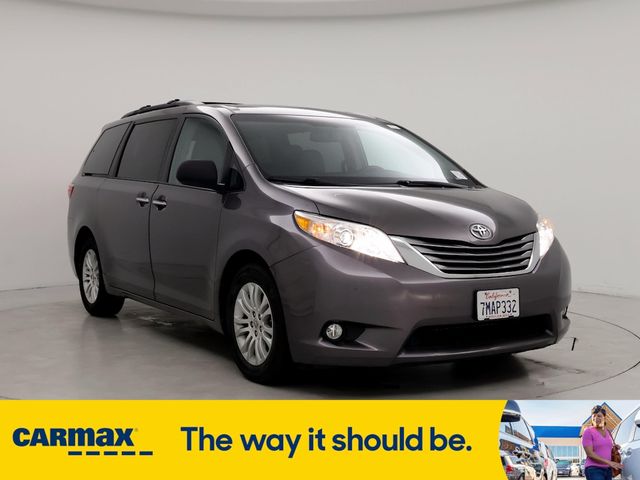 2015 Toyota Sienna XLE