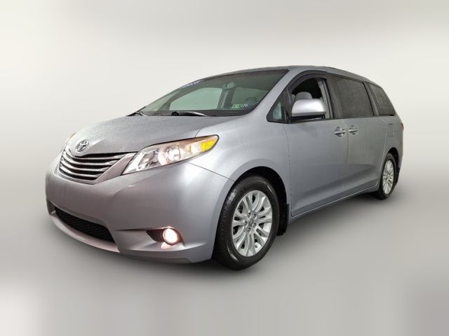 2015 Toyota Sienna XLE