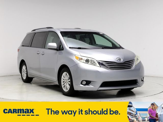 2015 Toyota Sienna XLE