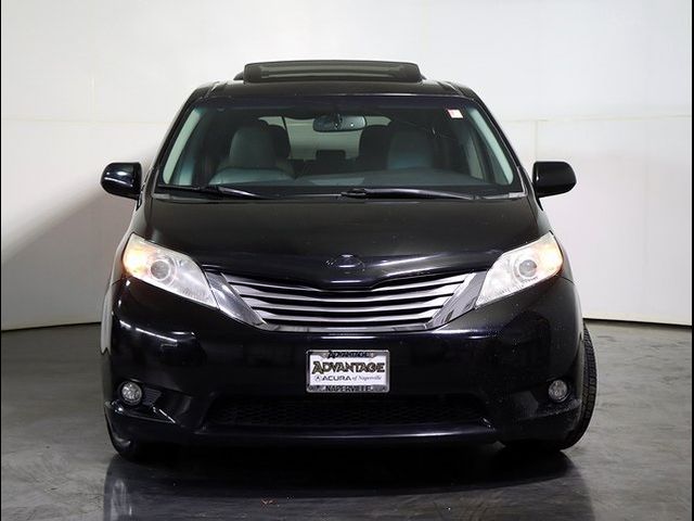 2015 Toyota Sienna 