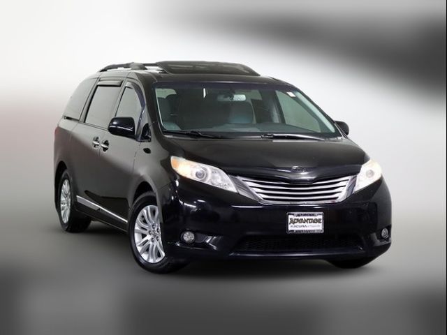 2015 Toyota Sienna 