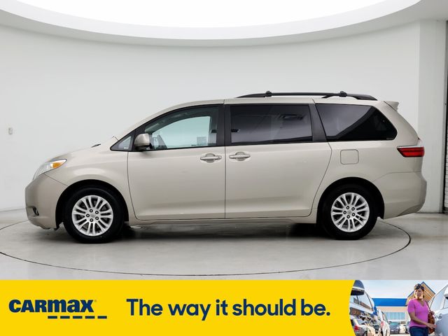 2015 Toyota Sienna XLE