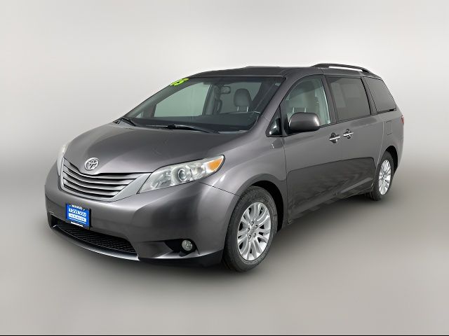 2015 Toyota Sienna XLE