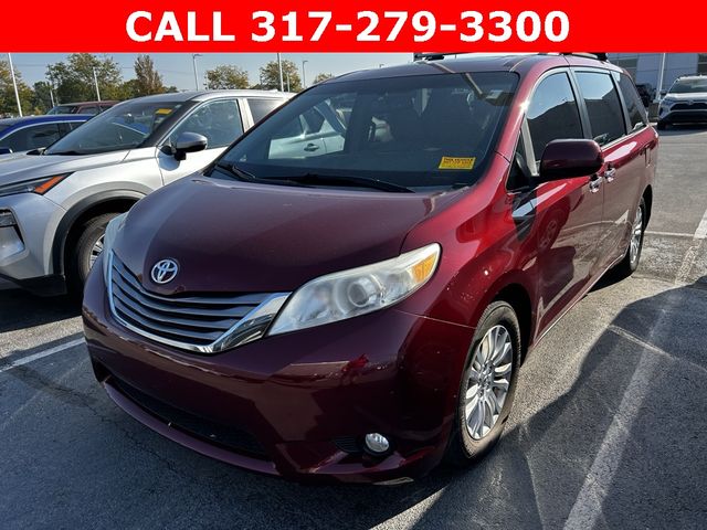 2015 Toyota Sienna XLE