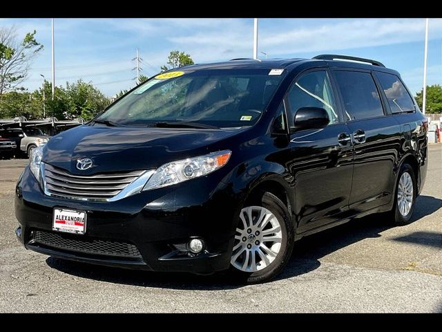 2015 Toyota Sienna XLE