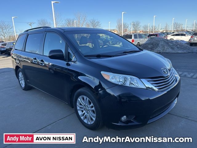 2015 Toyota Sienna XLE