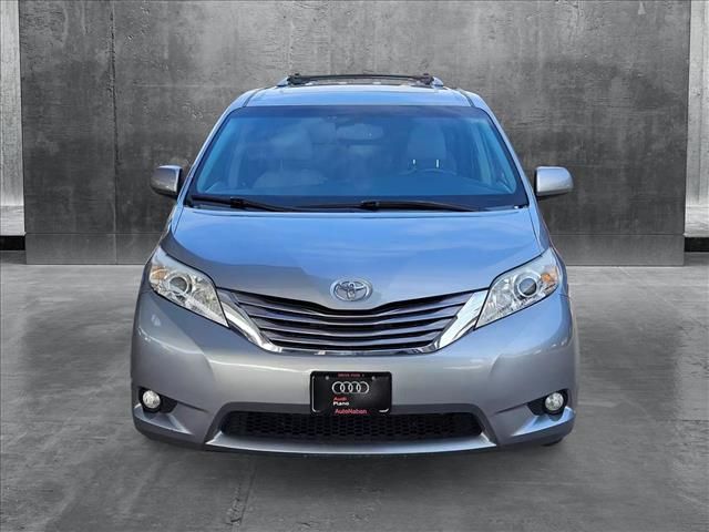 2015 Toyota Sienna XLE Premium