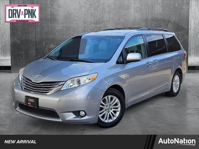 2015 Toyota Sienna XLE Premium