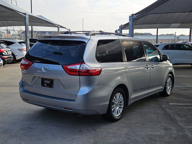 2015 Toyota Sienna XLE Premium