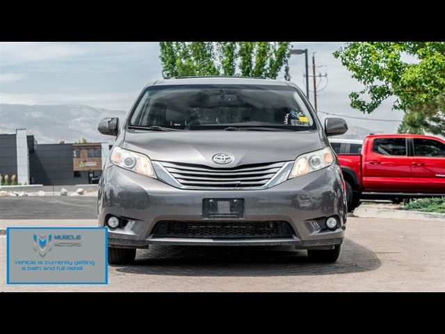 2015 Toyota Sienna 