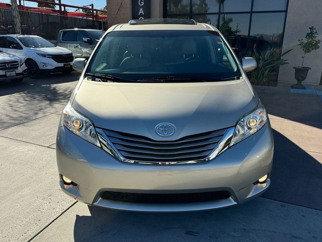 2015 Toyota Sienna XLE