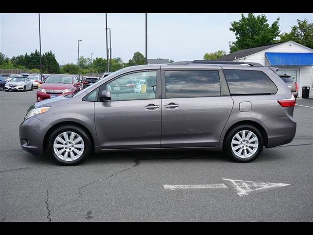 2015 Toyota Sienna 