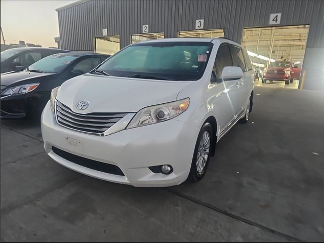 2015 Toyota Sienna 