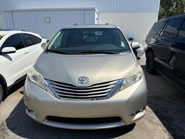 2015 Toyota Sienna XLE