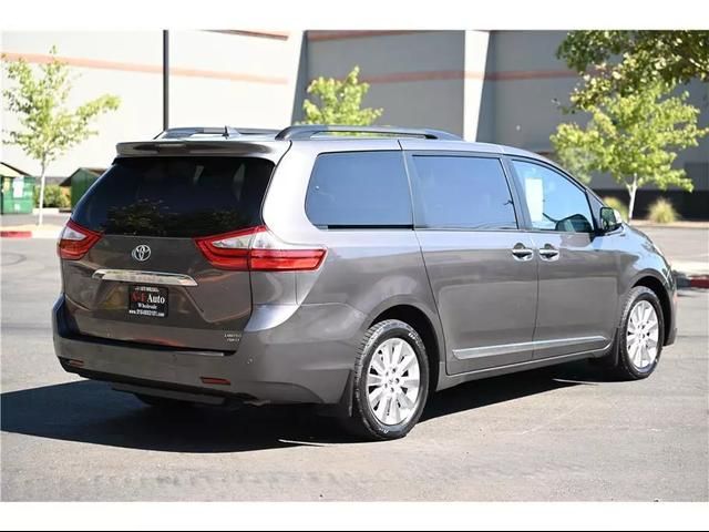 2015 Toyota Sienna Limited Premium