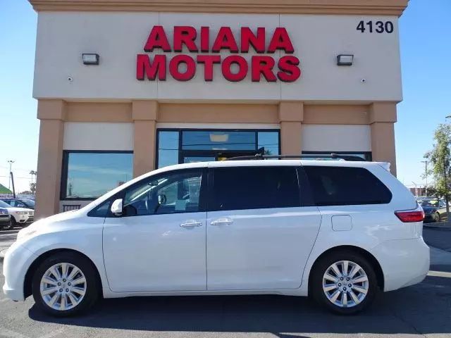 2015 Toyota Sienna XLE