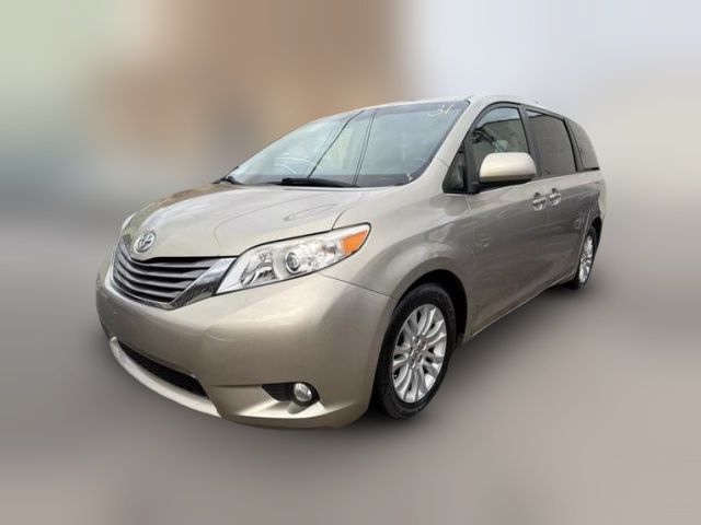 2015 Toyota Sienna XLE