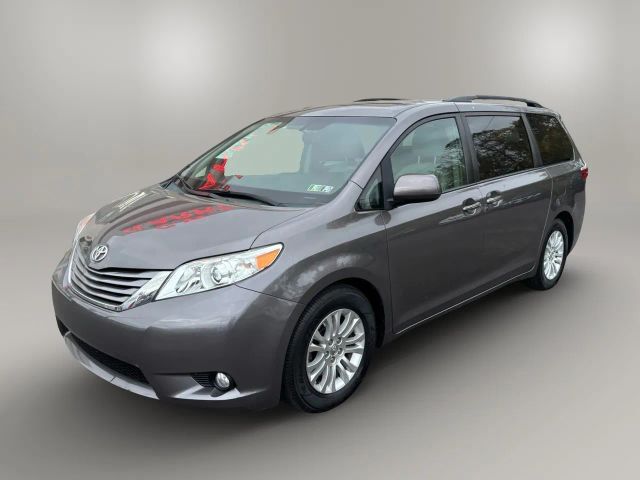 2015 Toyota Sienna XLE
