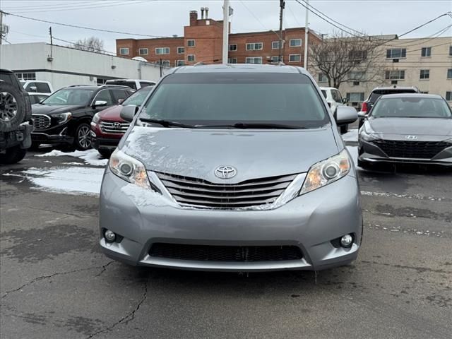 2015 Toyota Sienna Limited Premium