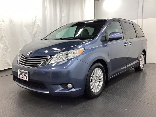 2015 Toyota Sienna XLE Premium